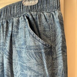 New DG2 Diane Gilman Wide Leg Pants Blue Stripe Crop Elastic Waist PXL Women NWT